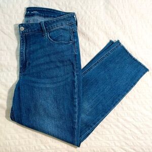 Old Navy Women's High Rise Jeans in Blue: Size 12 Short with 25" inseam